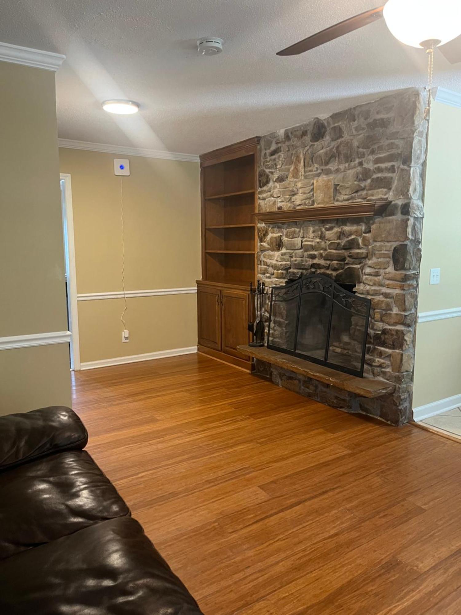 Hébergement de vacances 4-bedroom Duplex With Ac And Wifi In Ga Dalton