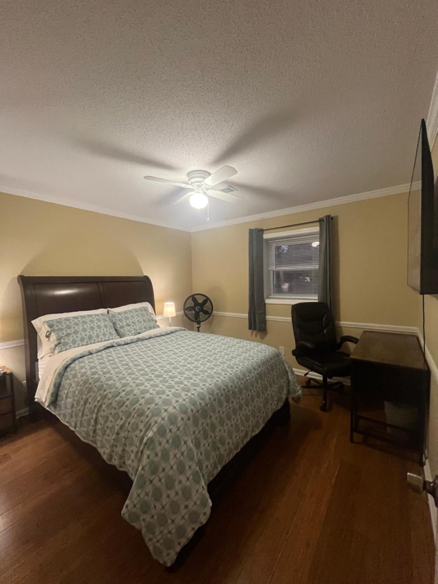Hébergement de vacances 4-bedroom Duplex With Ac And Wifi In Ga